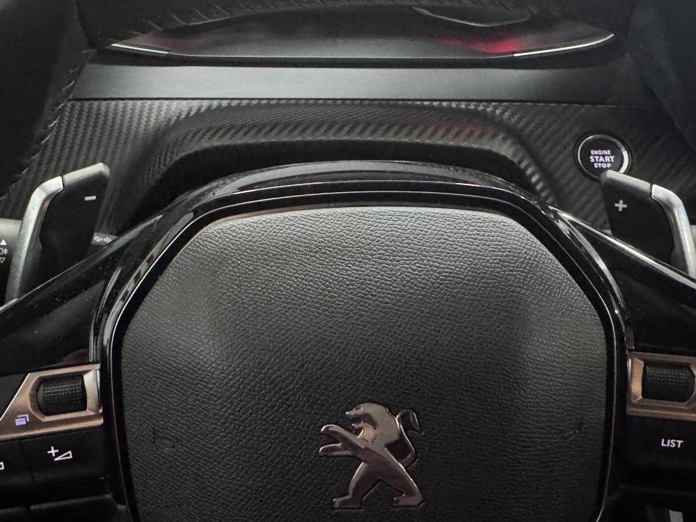 peugeot-2008-2022-gasolina-1199cc