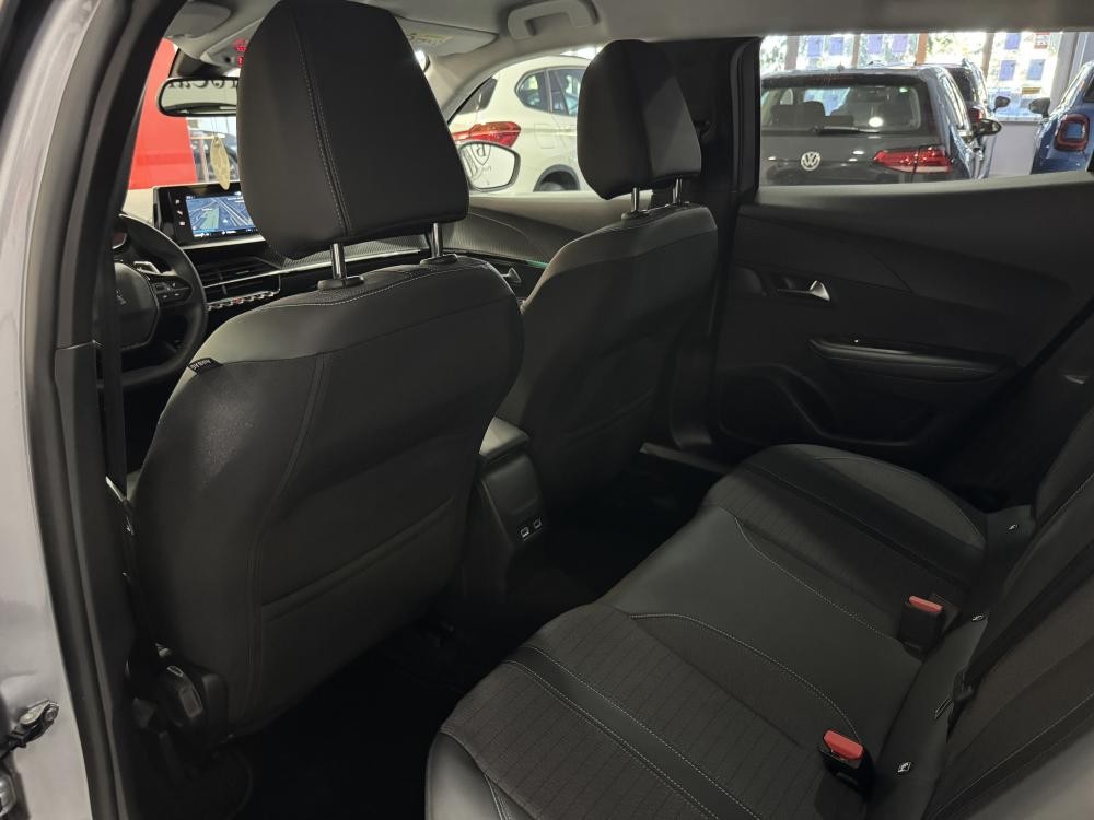 peugeot-2008-2022-gasolina-1199cc