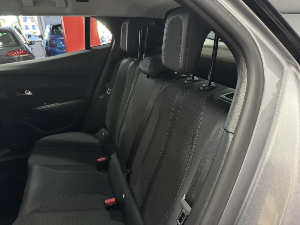 peugeot-2008-2022-gasolina-1199cc