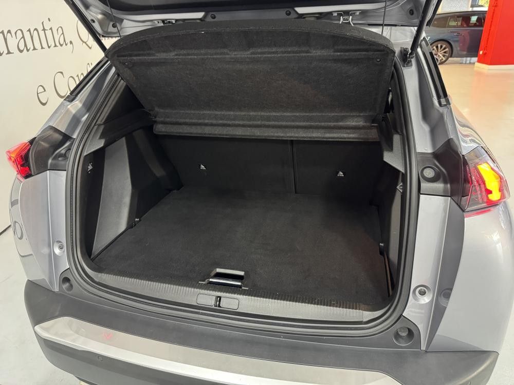 peugeot-2008-2022-gasolina-1199cc