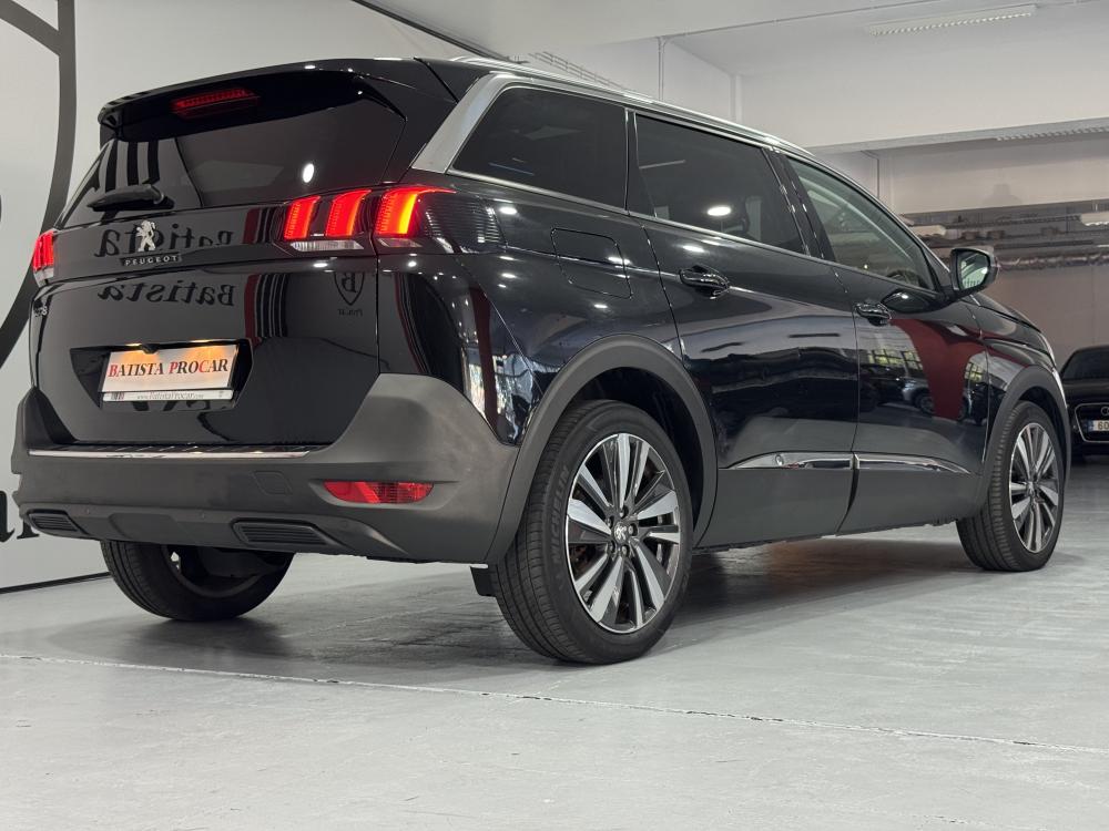 peugeot-5008-2018-diesel-1560cc