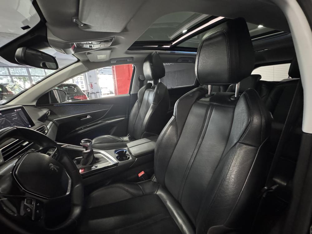 peugeot-5008-2018-diesel-1560cc