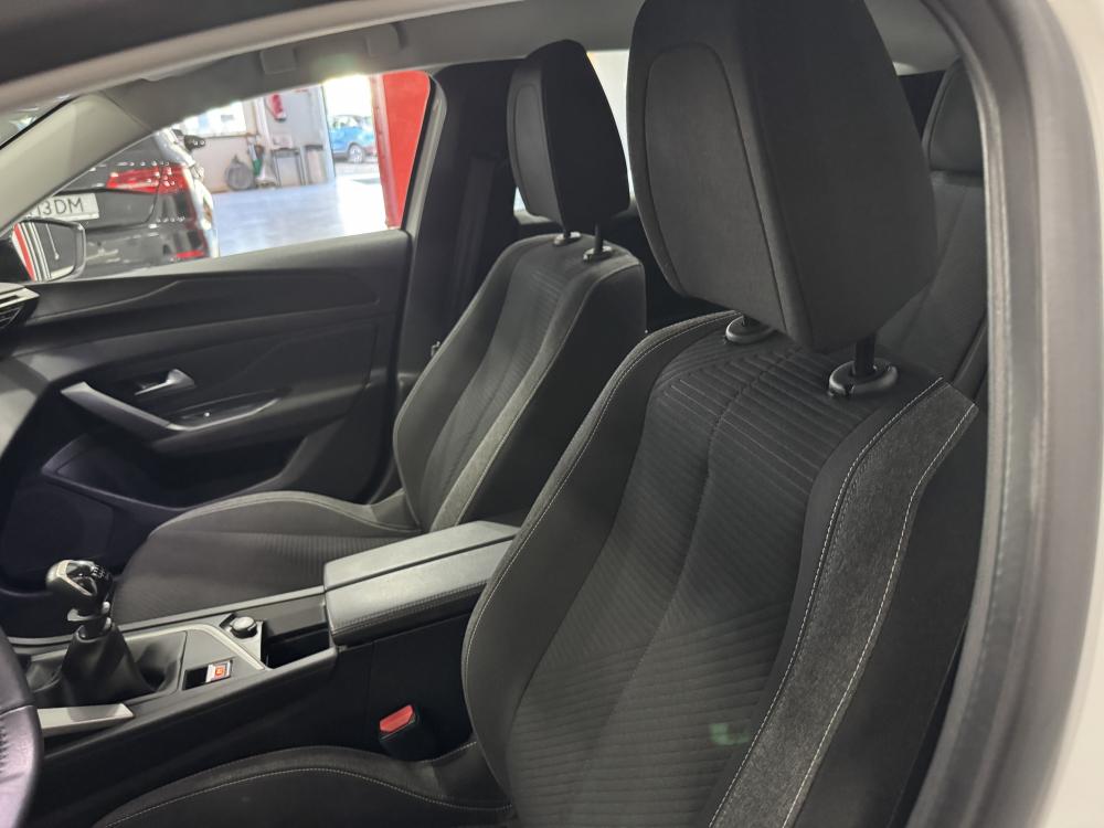 peugeot-308-2022-diesel-1499cc