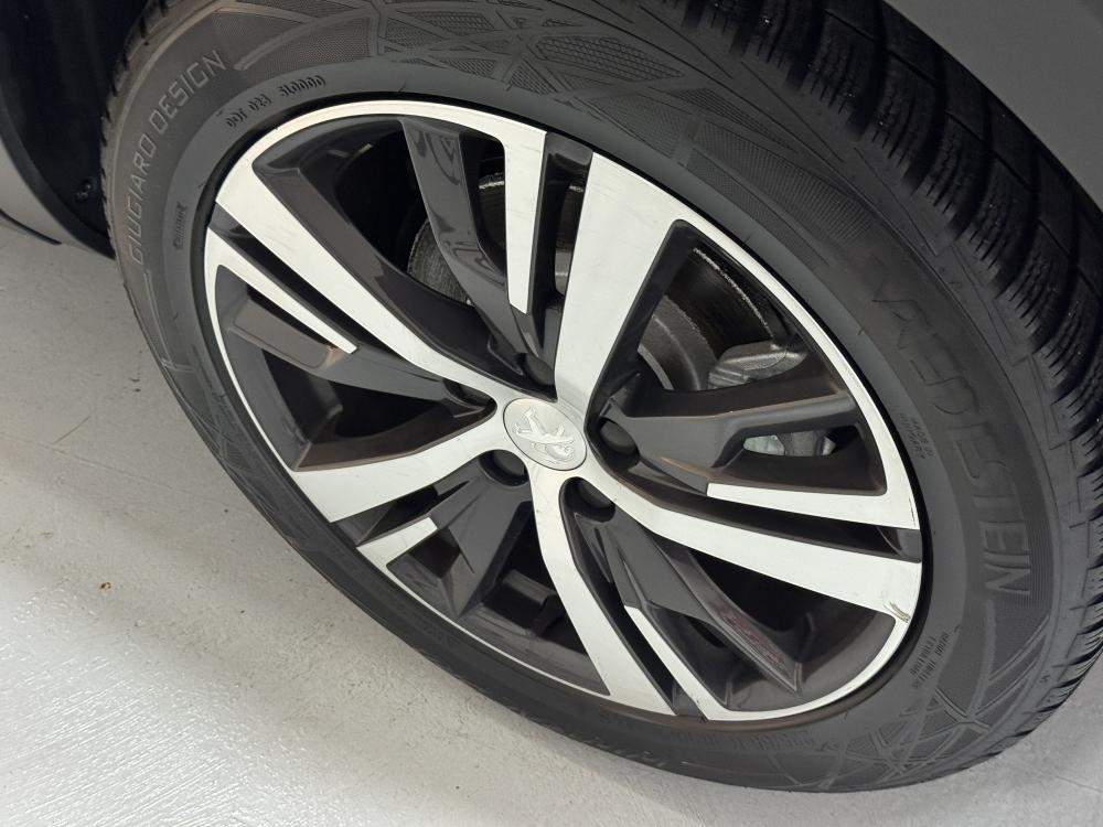 peugeot-5008-2021-diesel-1499cc