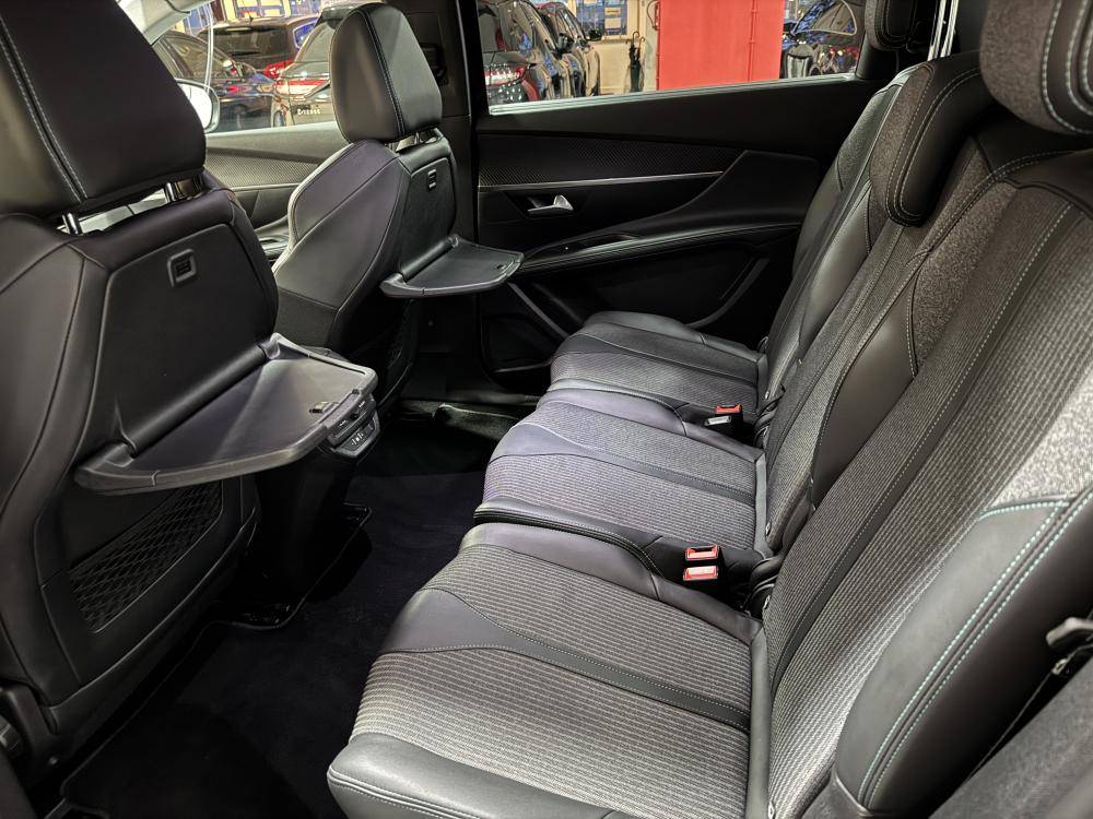 peugeot-5008-2021-diesel-1499cc
