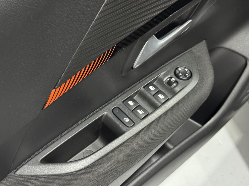 peugeot-e-208-2021-eletrico-0cc