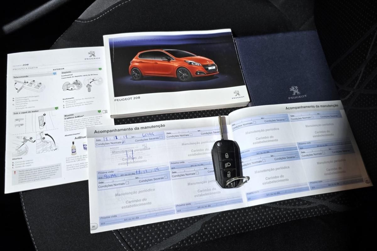 peugeot-208-2015-gasolina-1199cc