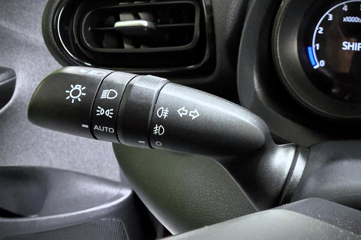 toyota-yaris-2021-gasolina-998cc