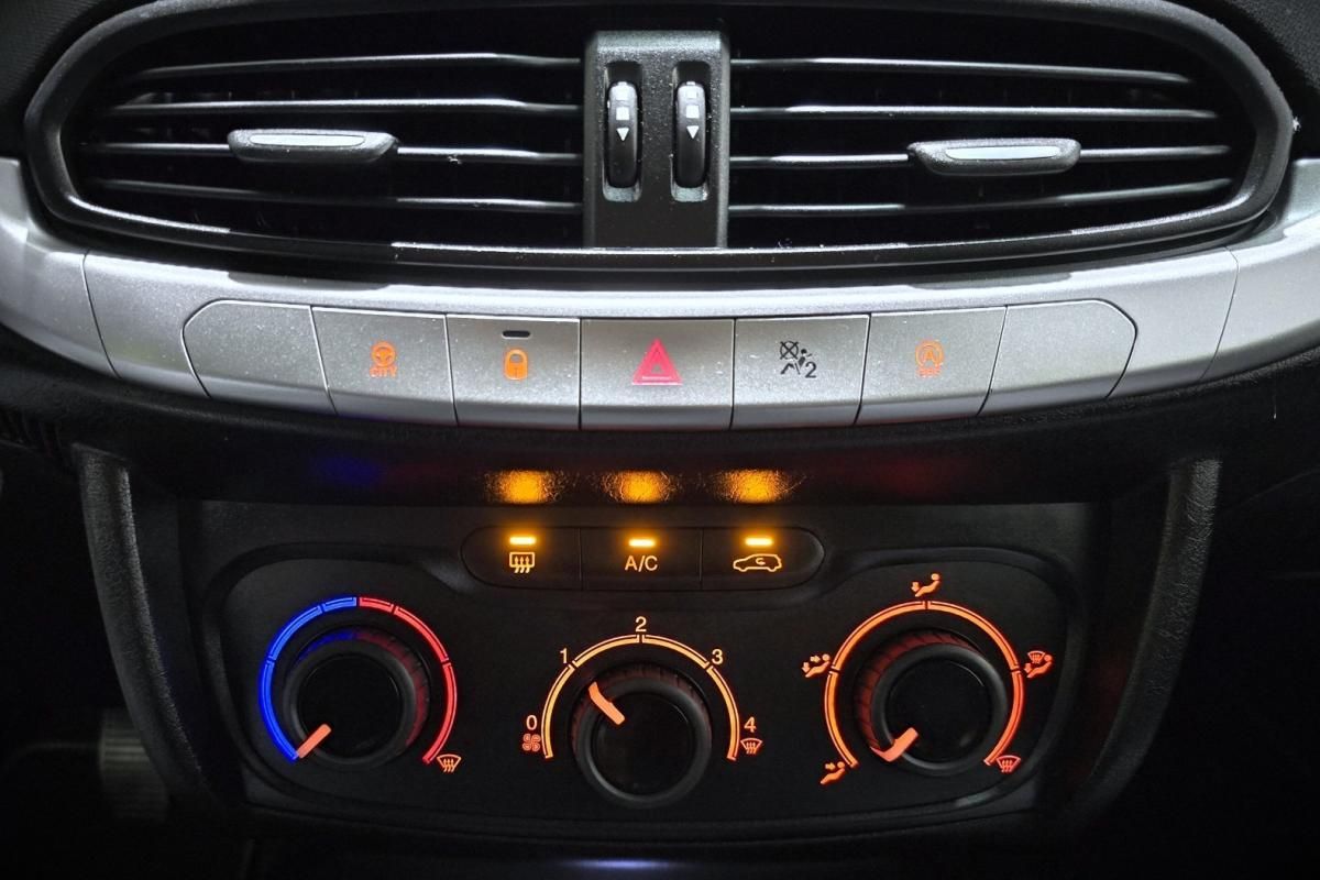 fiat-tipo-station-wagon-2021-diesel-1248cc