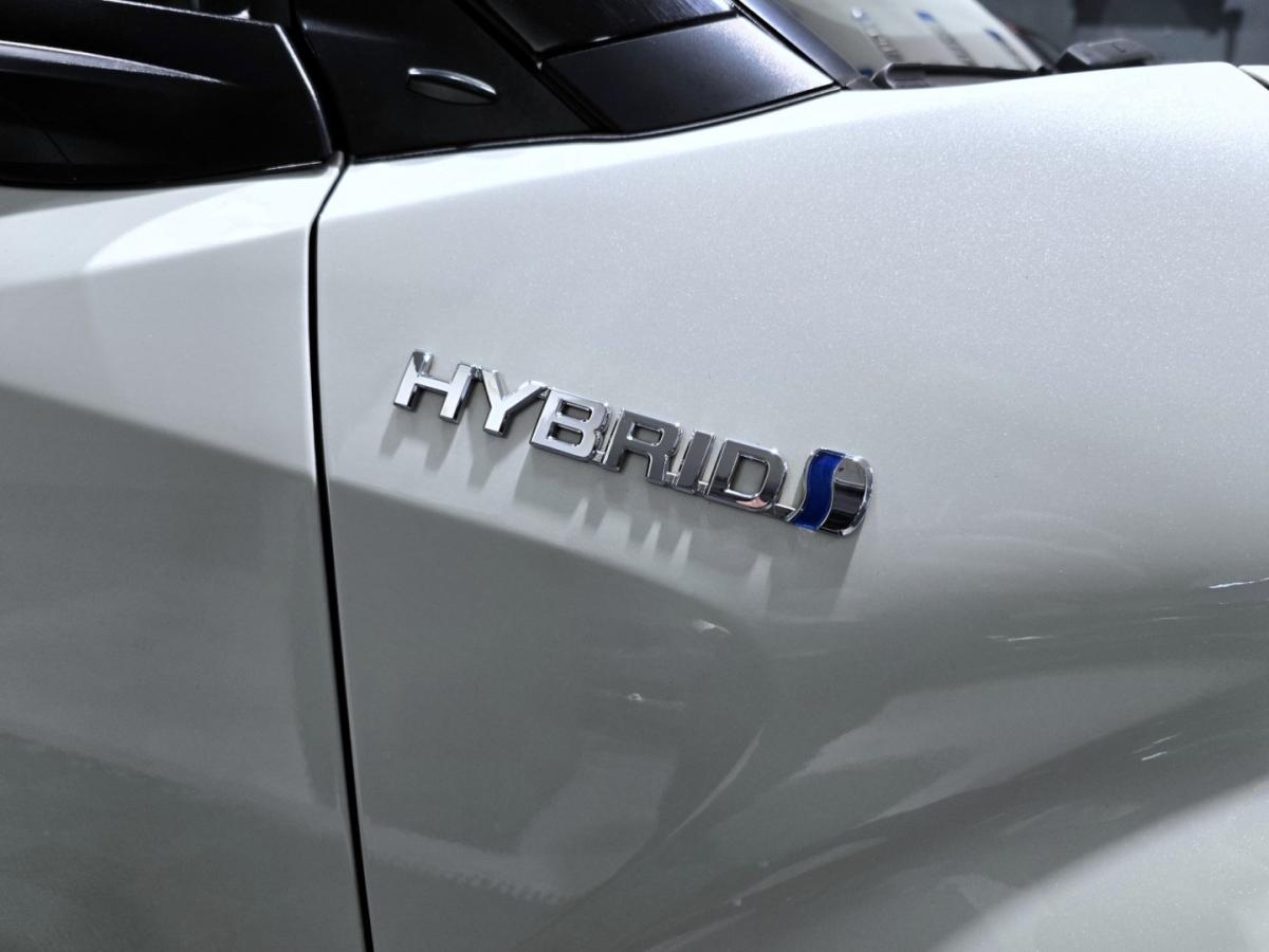 toyota-c-hr-2018-hibrido-1798cc