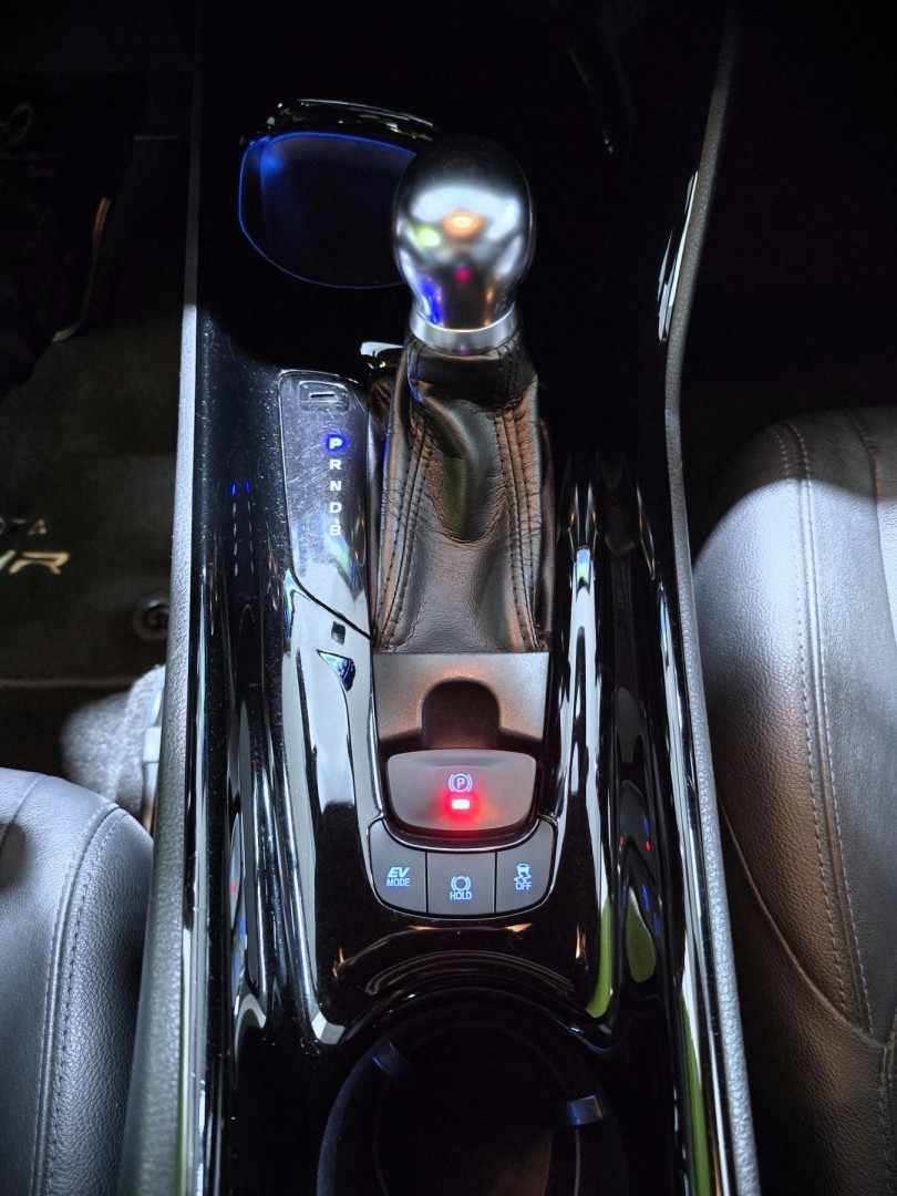 toyota-c-hr-2018-hibrido-1798cc