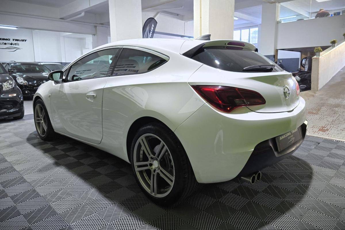 opel-astra-gtc-2015-diesel-1598cc