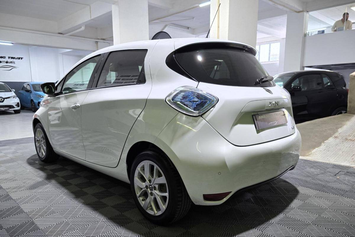renault-zoe-2019-eletrico-0cc