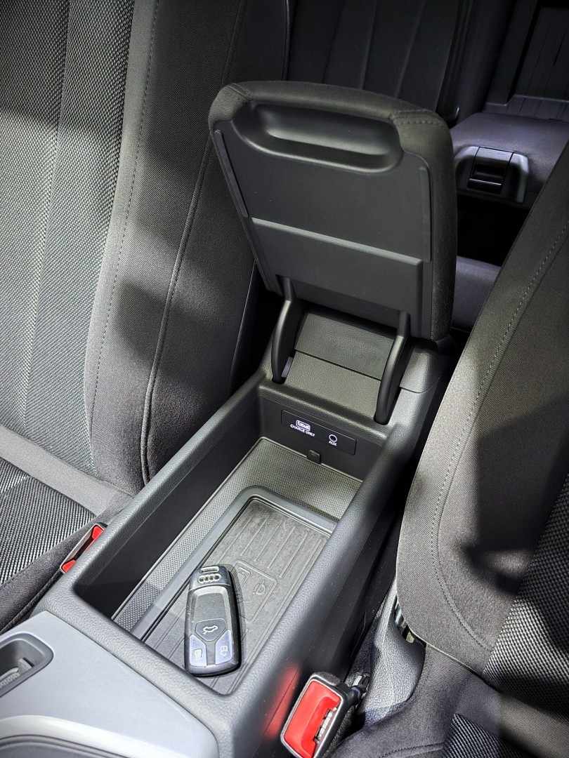 audi-a4-avant-2017-diesel-1968cc