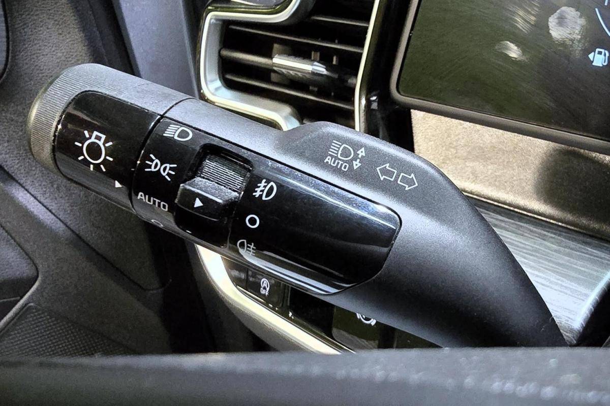 kia-sportage-2022-gasolina-1598cc