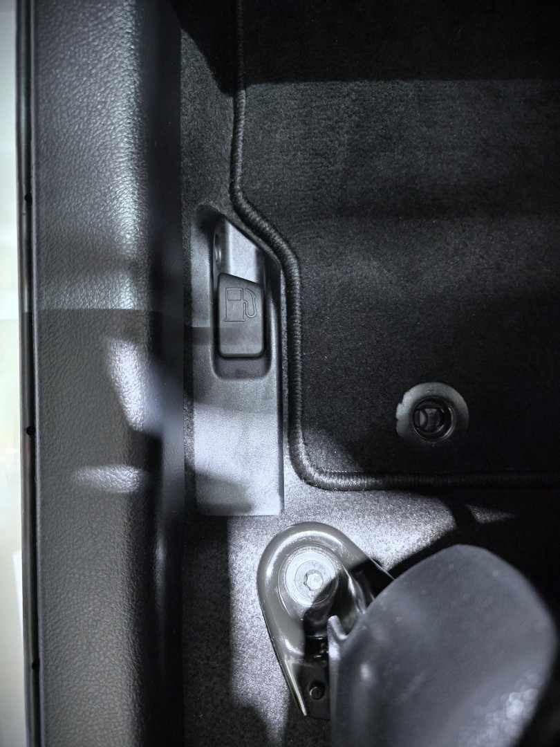 toyota-yaris-2019-hibrido-1497cc