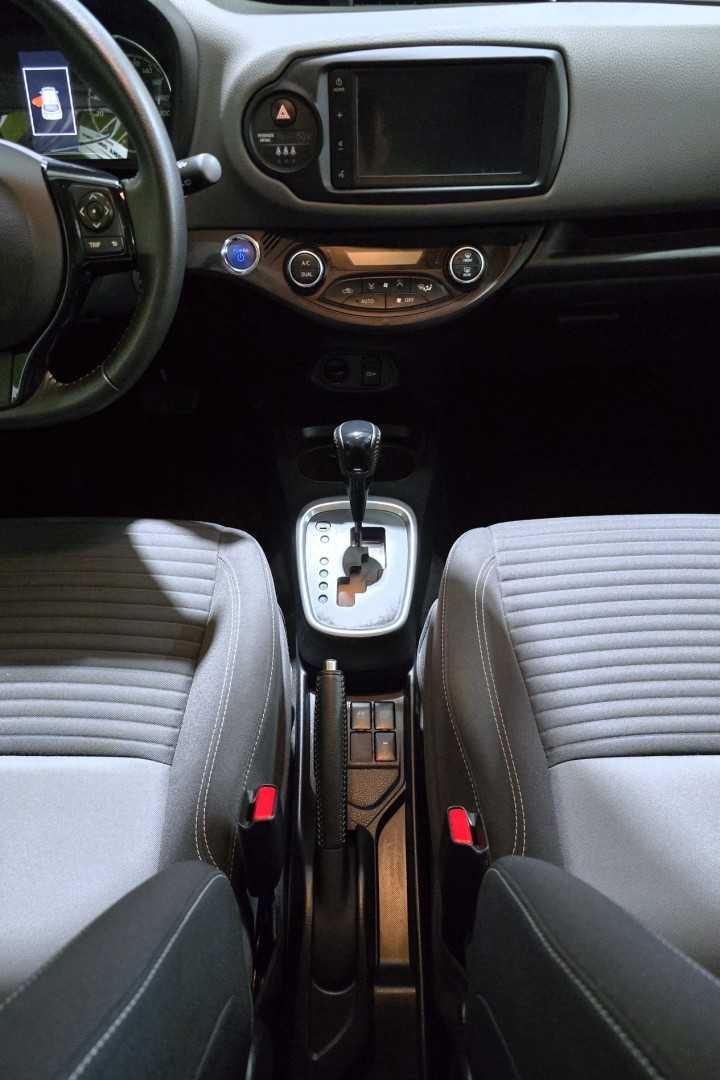toyota-yaris-2019-hibrido-1497cc