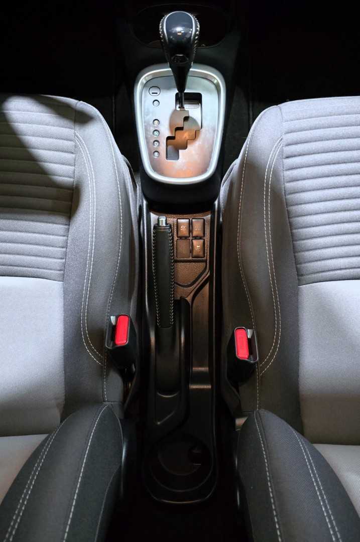 toyota-yaris-2019-hibrido-1497cc