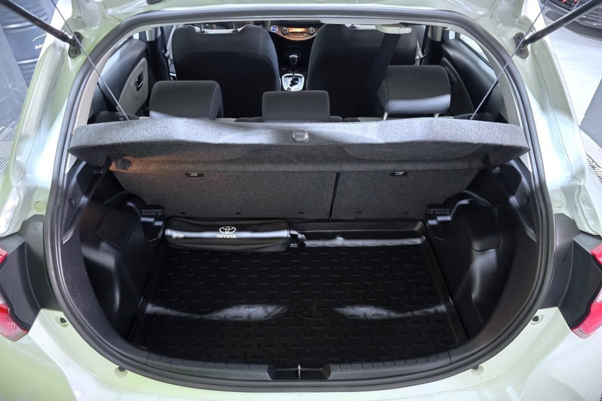 toyota-yaris-2019-hibrido-1497cc