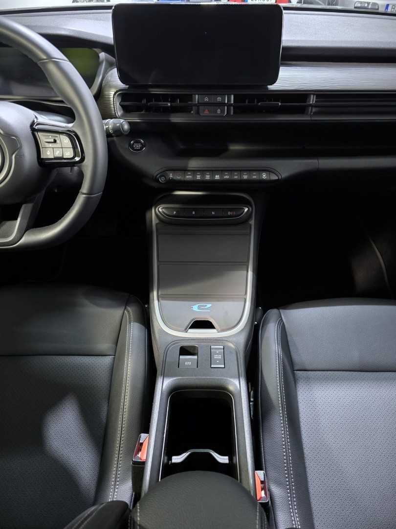 jeep-avenger-2024-eletrico-0cc