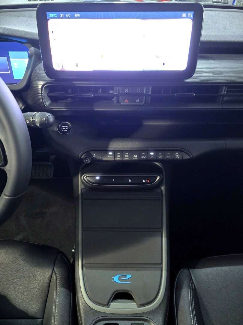 jeep-avenger-2024-eletrico-0cc