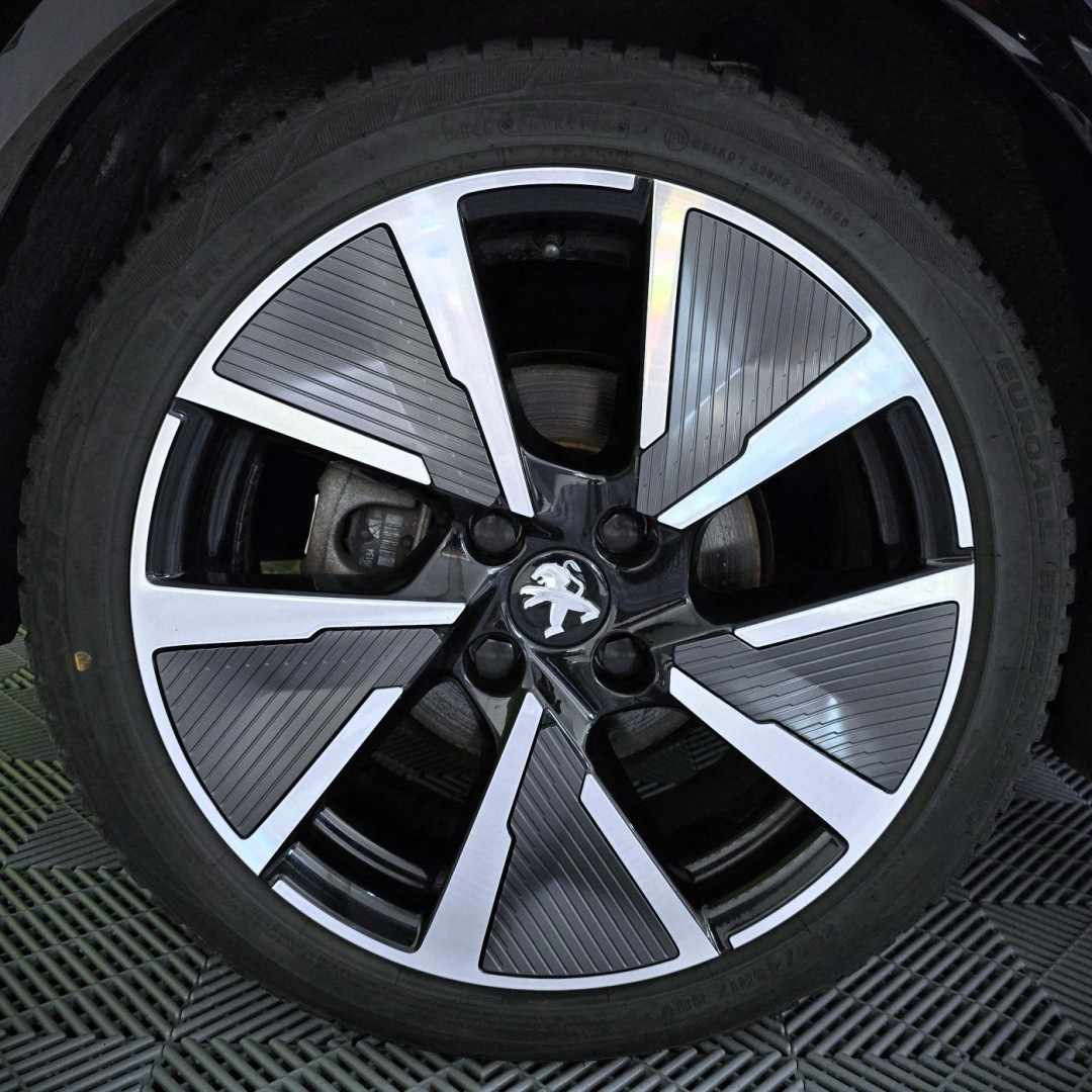 peugeot-e-208-2021-eletrico-0cc