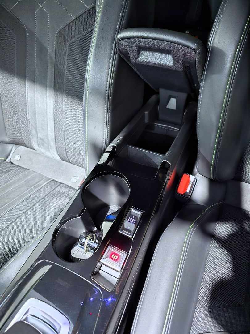 peugeot-e-208-2021-eletrico-0cc