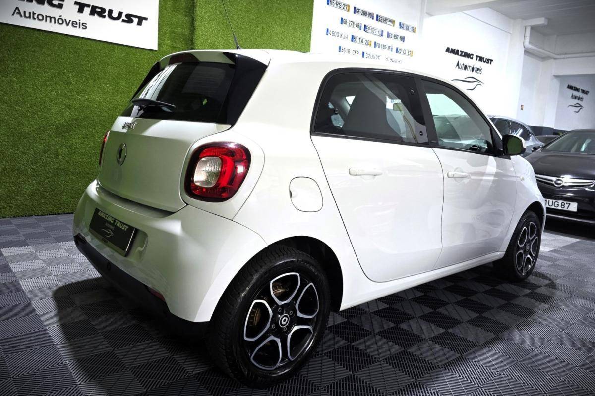 smart-forfour-2019-gasolina-898cc