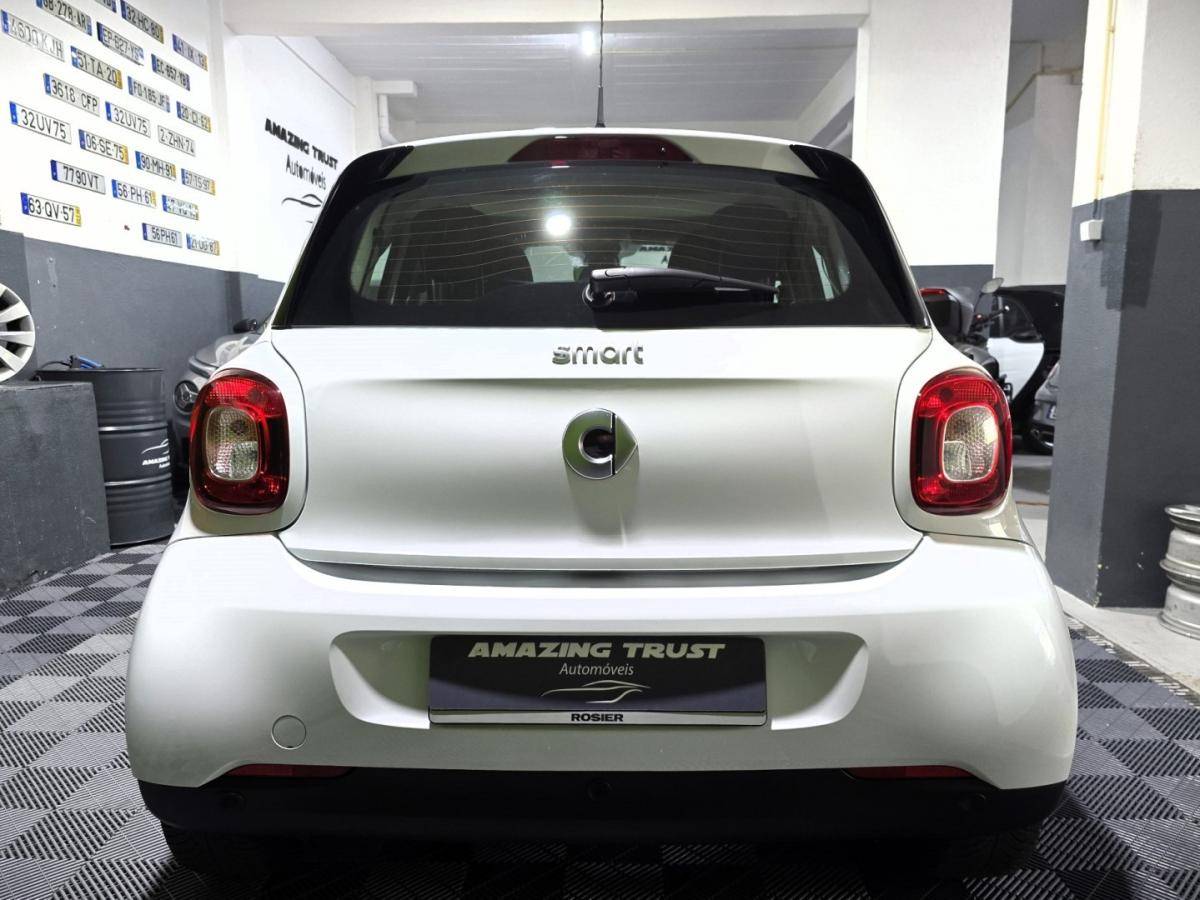 smart-forfour-2019-gasolina-898cc