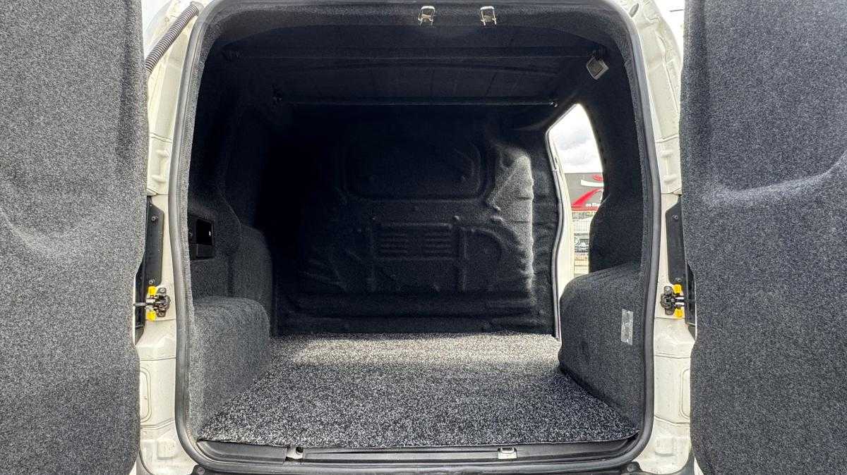 fiat-fiorino-2017-diesel-1248cc