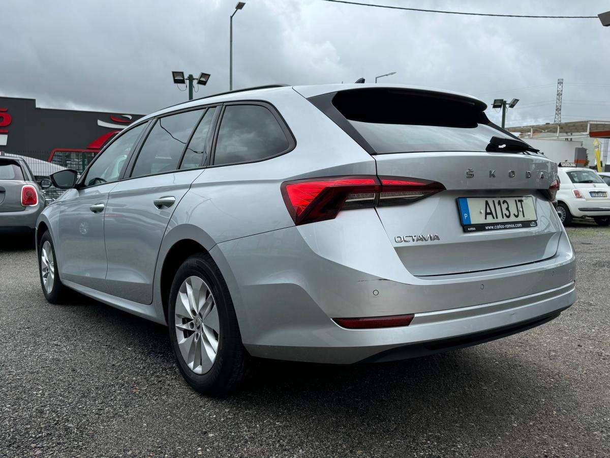 skoda-octavia-break-2021-diesel-1968cc