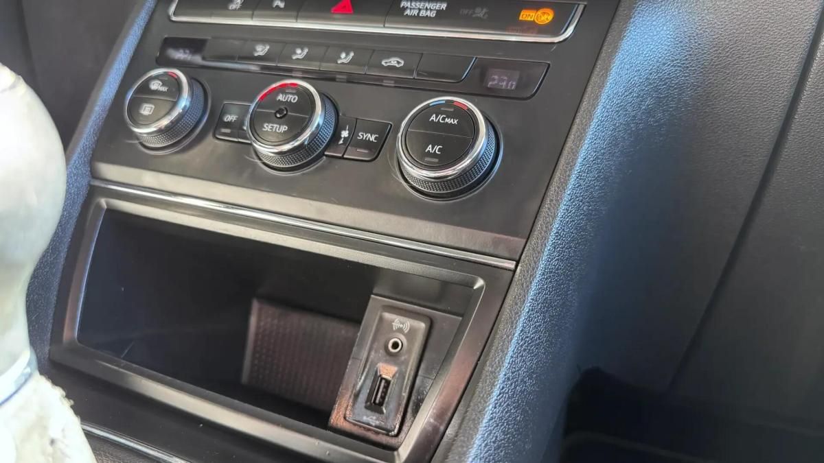 seat-leon-2016-diesel-1598cc
