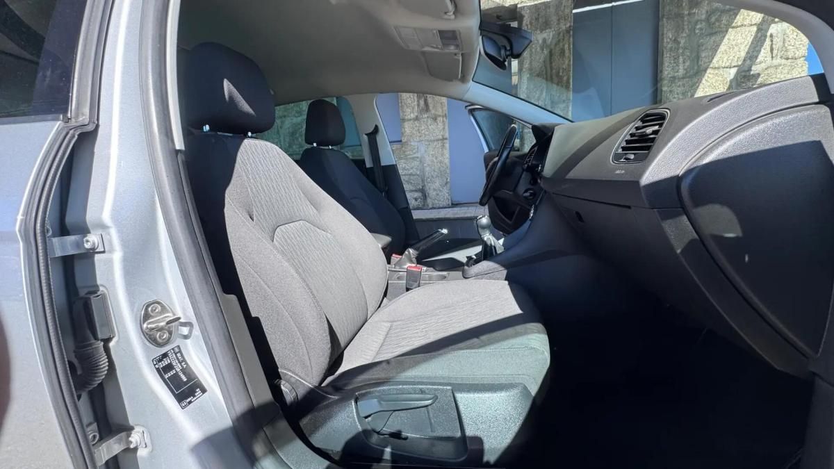 seat-leon-2016-diesel-1598cc
