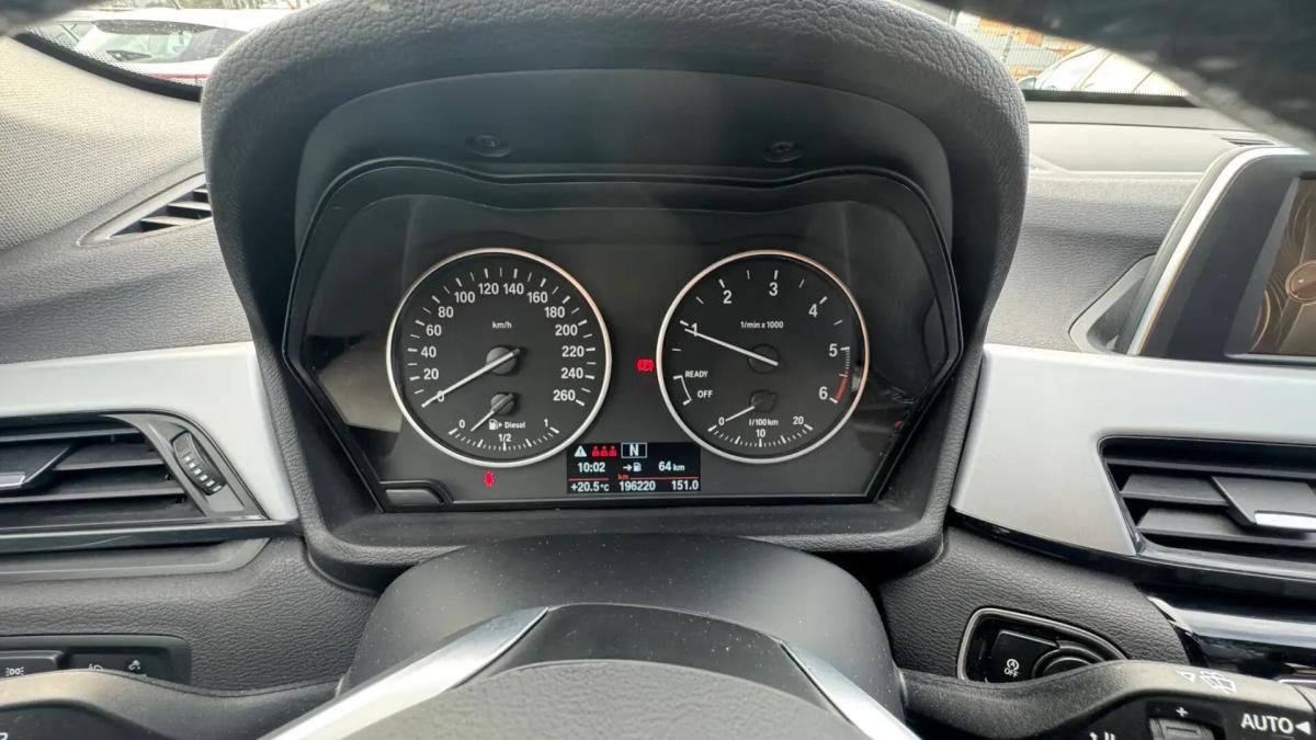 bmw-x1-2017-diesel-1496cc