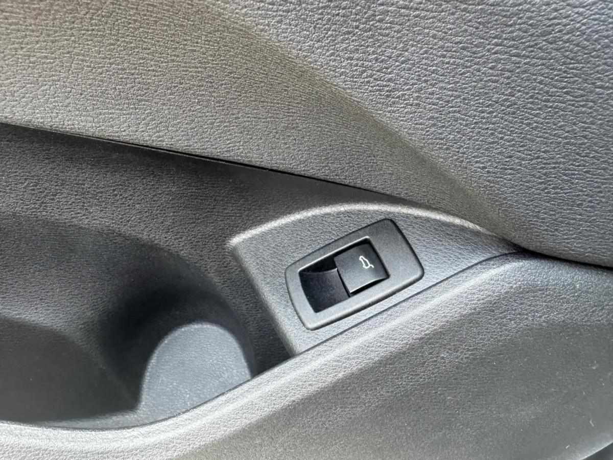 bmw-x1-2017-diesel-1496cc