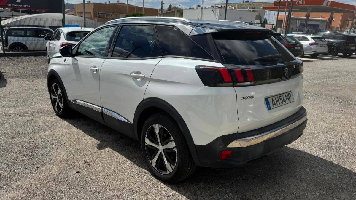 peugeot-3008-2017-diesel-1997cc