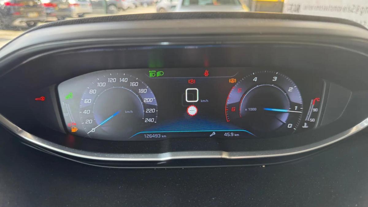 peugeot-3008-2017-diesel-1997cc