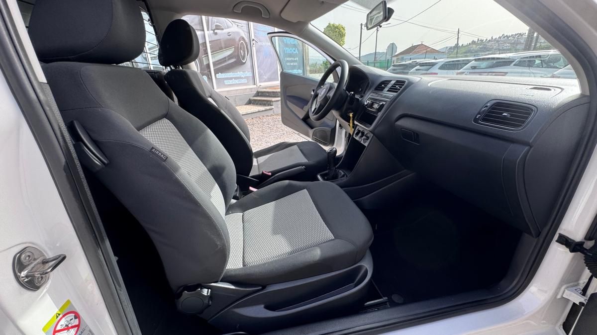 volkswagen-polo-2011-diesel-1199cc