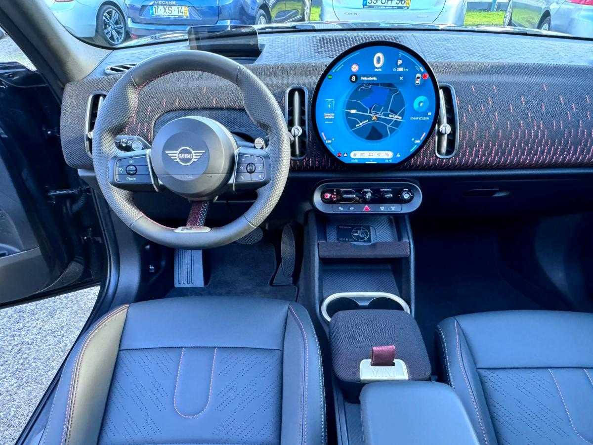 mini-countryman-2024-diesel-1995cc