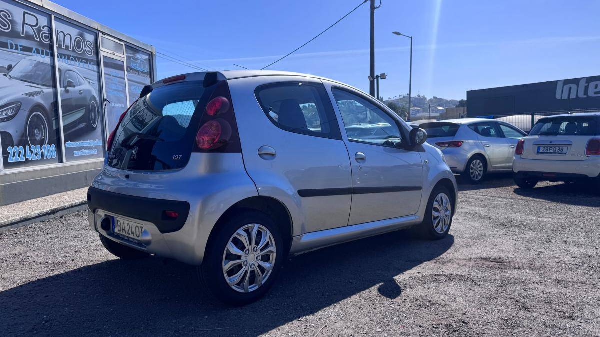 peugeot-107-2013-gasolina-998cc