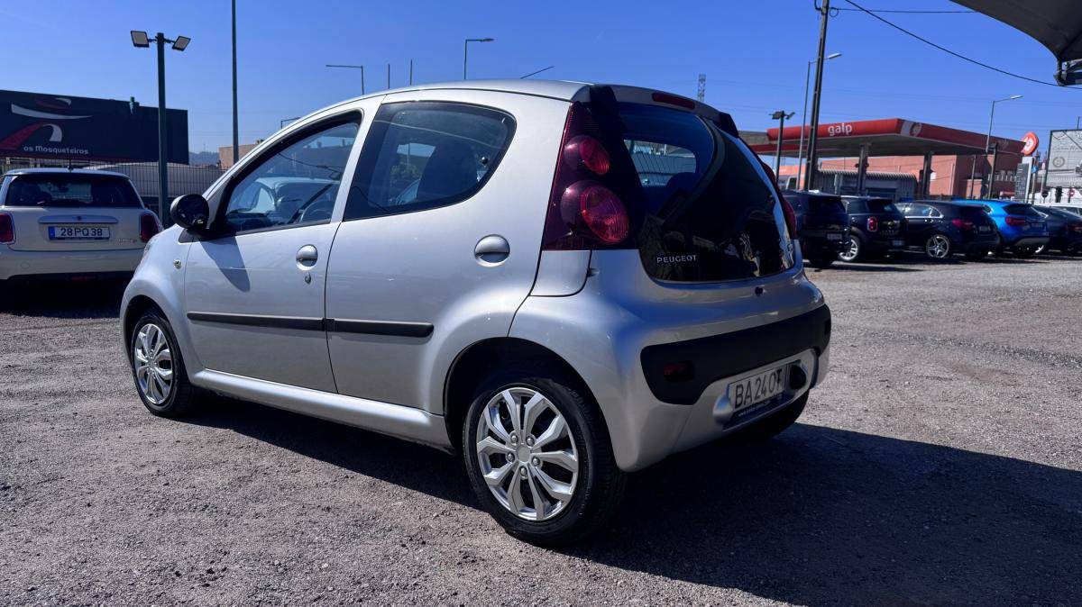 peugeot-107-2013-gasolina-998cc