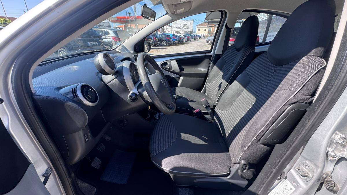 peugeot-107-2013-gasolina-998cc