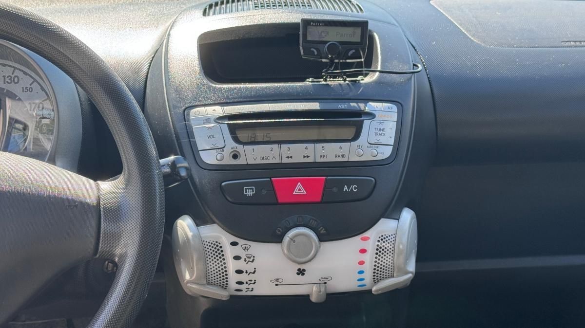 peugeot-107-2013-gasolina-998cc