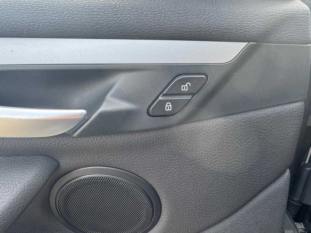 bmw-x1-2017-diesel-1496cc