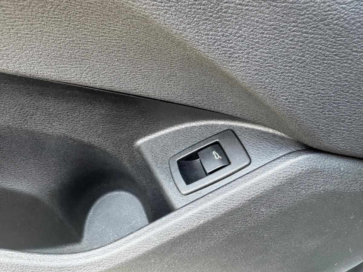bmw-x1-2017-diesel-1496cc