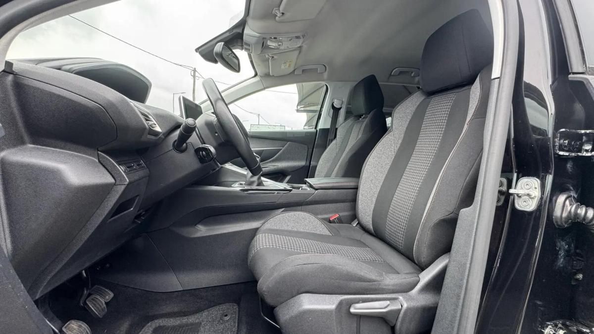 peugeot-3008-2018-diesel-1499cc