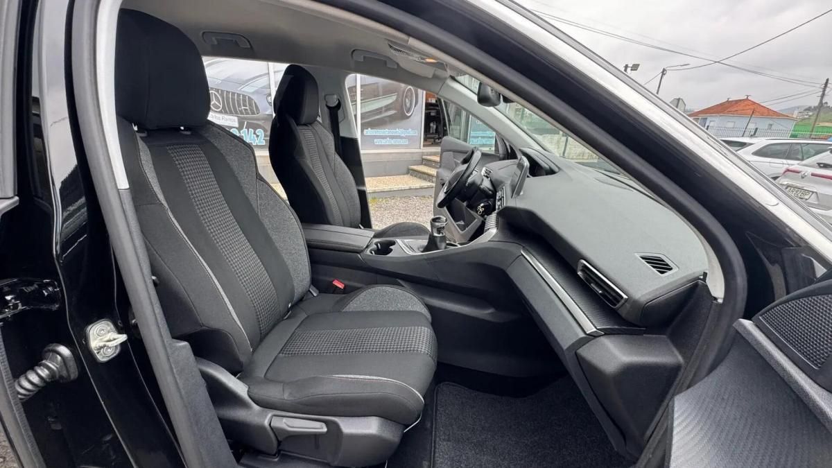 peugeot-3008-2018-diesel-1499cc