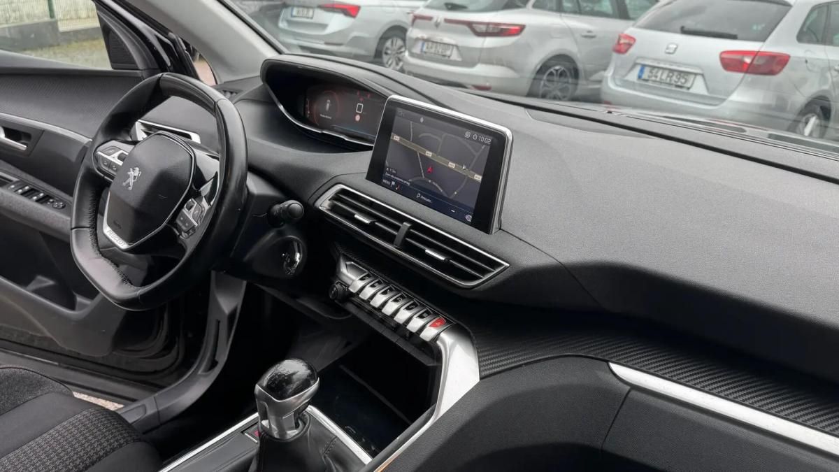 peugeot-3008-2018-diesel-1499cc