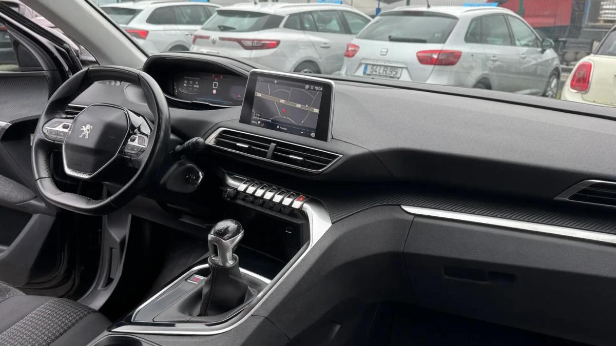 peugeot-3008-2018-diesel-1499cc