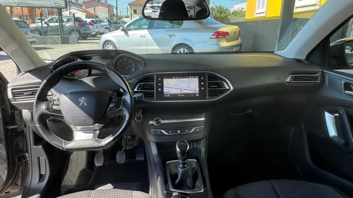 peugeot-308-sw-2020-diesel-1499cc